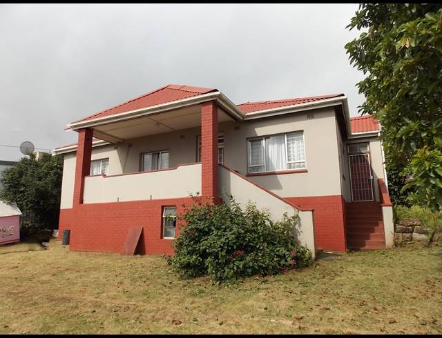 4 BEDROOM HOUSE FOR SALE IN BLUFF